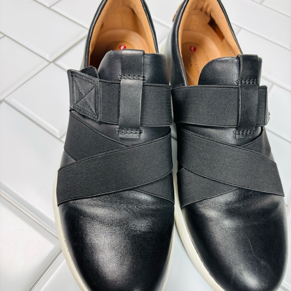 Clark’s Un Rio Strap Black Leather Slip-On Shoes 261456144070 - Picture 10 of 11